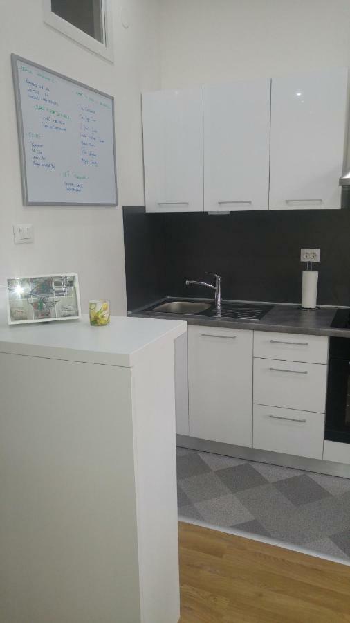 Apartment Center *
